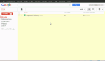 Zežloutlé pozadí při přetáhnutí souboru na Google Drive