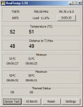Okno programu RealTemp zobrazuje teplotu pro jednotlivá jádra CPU